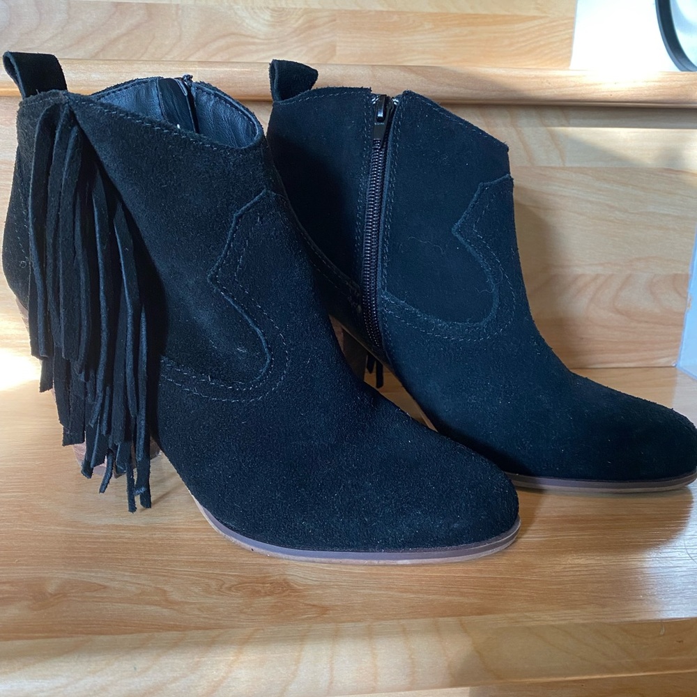 Steve Madden black fringe bootie
